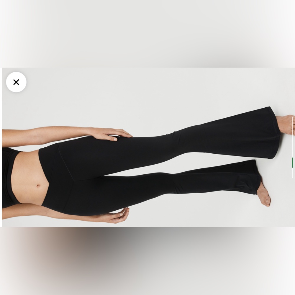 Offline by Aerie high waisted crossover super flare legging